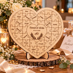 Personalisiertes Hochzeitsherz aus Holz – Dekorativer Aufsteller in Puzzle-Optik mit Wunschgravur