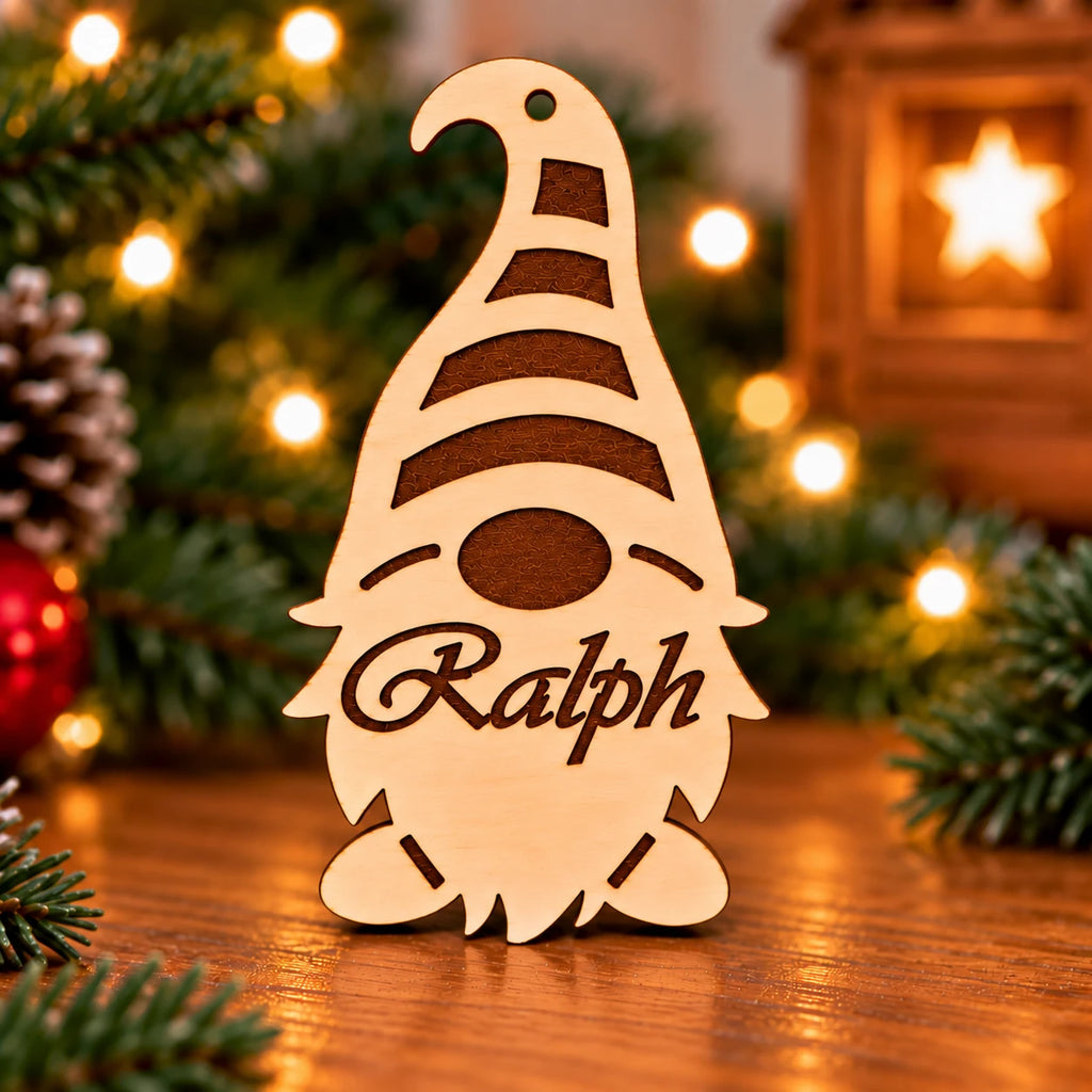 Personalisierte Weihnachtsgnome aus Holz – 3er-Set mit Wunschnamen